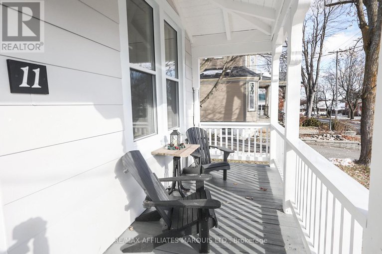 29078821/11-elgin-street-e/alexandria/north-glengarry/ontario/K0C1A0_5