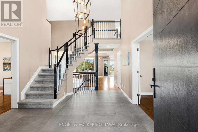 29666801/32-barcham-crescent/hearts-desire/ottawa/ontario/K2J3Z7_6