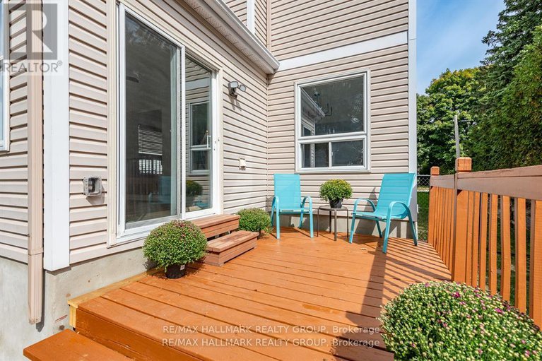 28933666/55-willow-glen-drive/bridlewood/ottawa/ontario/K2M1K9_33