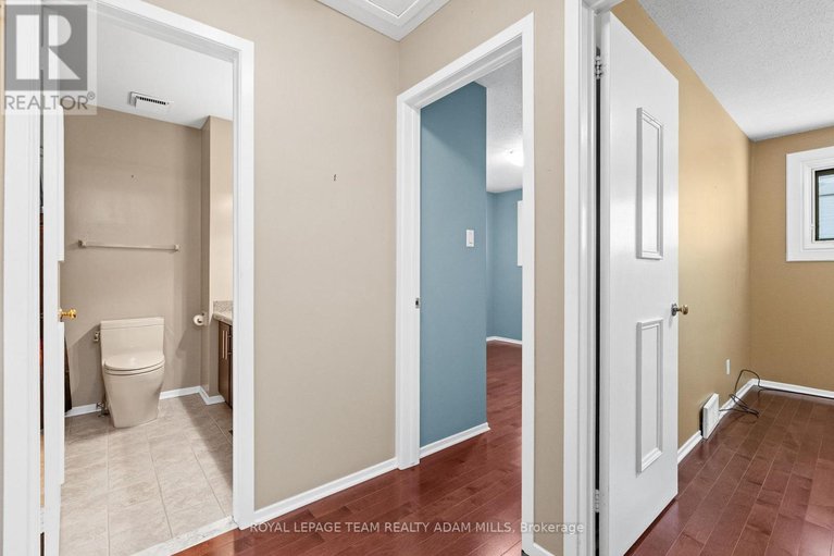 29054393/46-gentle-gate-crescent/hunt-club-parkgreenboro/ottawa/ontario/K1T1Z8_23