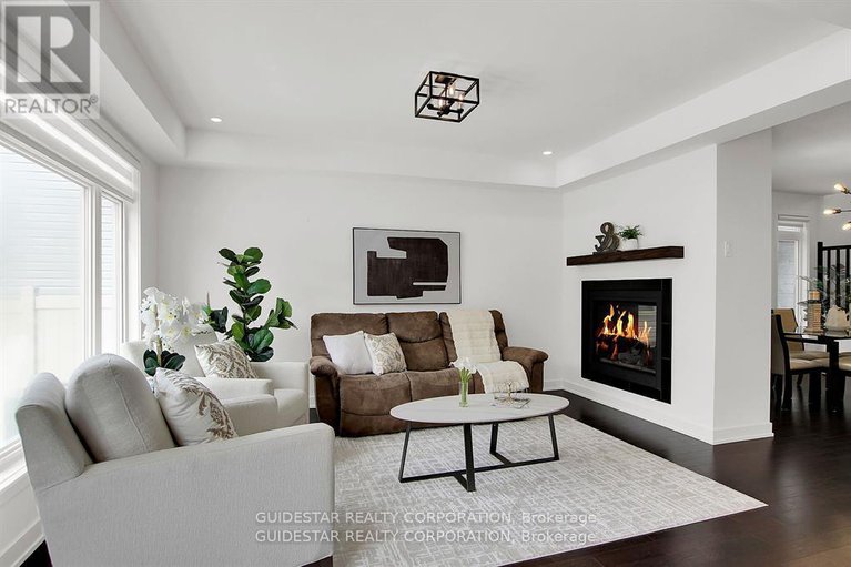 28576013/107-heirloom-street/riverside-southgloucester-glen/ottawa/ontario/K4M0L3_10