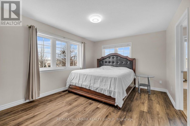 29225790/320-silbrass-private/stonebridge/ottawa/ontario/K2J5M5_33