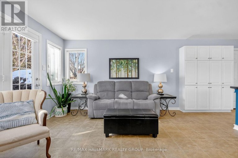 29403053/52-bramblewood-crescent/bridlewood/ottawa/ontario/K1T3G2_18