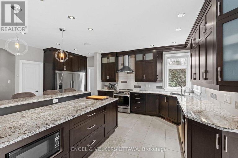 29591941/5796-longhearth-way/manotick-east-to-manotick-station/ottawa/ontario/K4M1M1_9