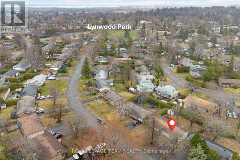 29618912/30-elmsley-crescent/arbeatha-park/ottawa/ontario/K2H6V3_49