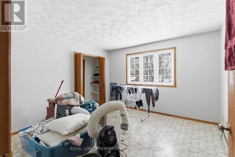 29233038/166-mccormick-road/alexandria/north-glengarry/ontario/K0C1A0_41