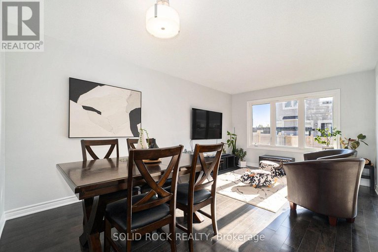 28954460/380-rouncey-road/emerald-meadowstrailwest/ottawa/ontario/K2V0H9_9