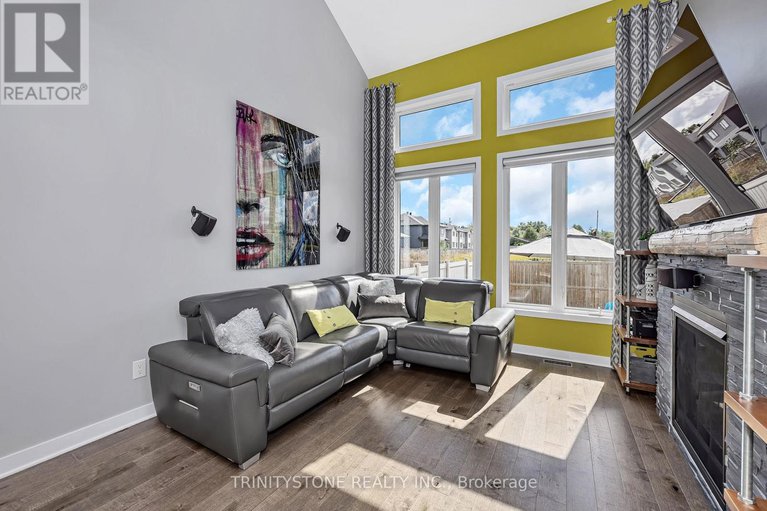 28836984/127-shinny-avenue/emerald-meadowstrailwest/ottawa/ontario/K2V0G3_17