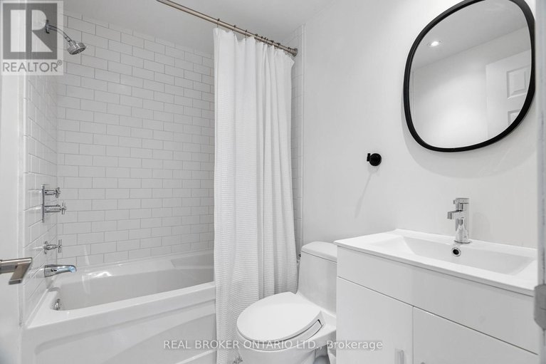 28849812/2-655-richmond-road/woodroffe/ottawa/ontario/K2A3Y3_26