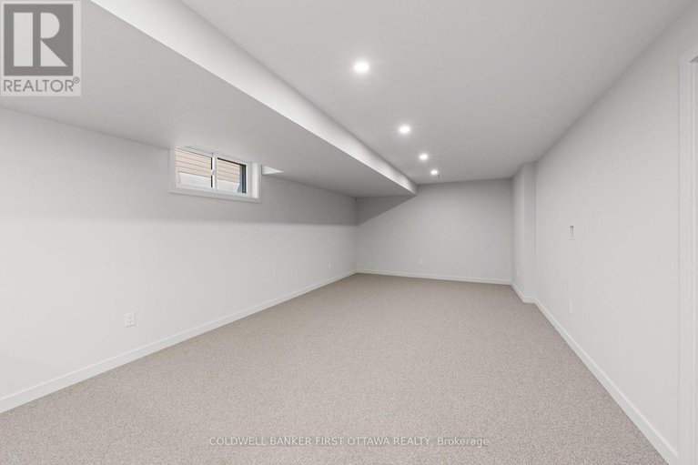 29677665/616-summerhill-street/riverside-southgloucester-glen/ottawa/ontario/K4M0C2_39