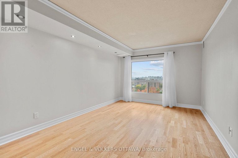 28971106/1604-545-st-laurent-boulevard/viscount-alexander-park/ottawa/ontario/K1K4H9_20