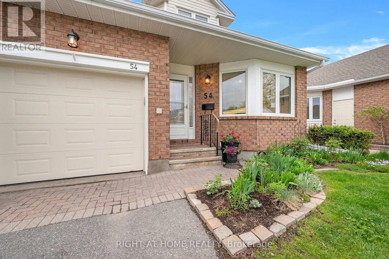 28485153/54-innesbrook-court/stittsville-central/ottawa/ontario/K2S1C7_2