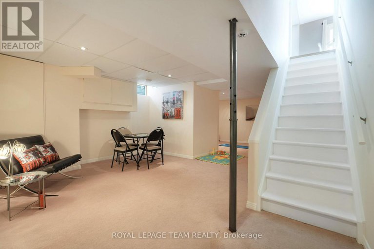 29444898/49-vesta-street/cedargrovefraserdale/ottawa/ontario/K2J3Z1_49