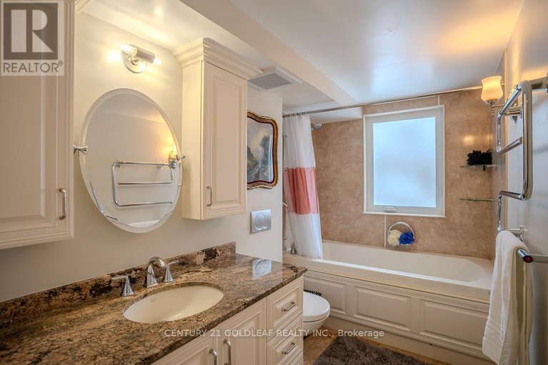 29418549/1075-north-river-road/overbrook/ottawa/ontario/K1K3V9_29