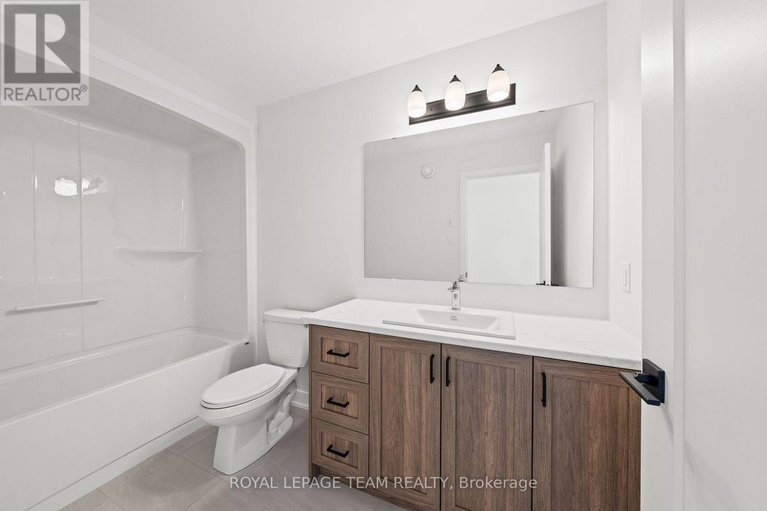 29368968/1064-moore-street/brockville/brockville/ontario/K6V0H2_38