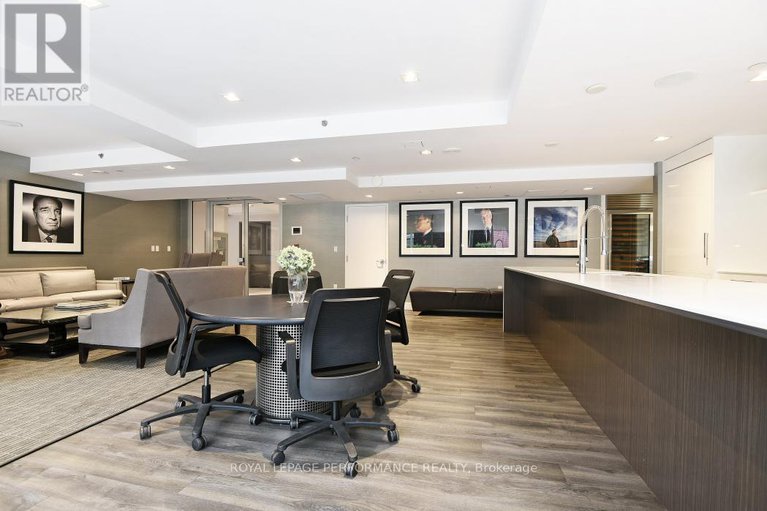 28888604/702-300-lisgar-street/ottawa-centre/ottawa/ontario/K2P0E2_38