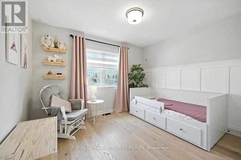 28797628/115-bonne-renommee-avenue/camelot/ottawa/ontario/K4A5J9_25