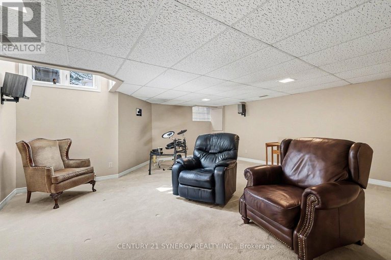 29585165/11-grandcourt-drive/centrepointe/ottawa/ontario/K2G5W9_15