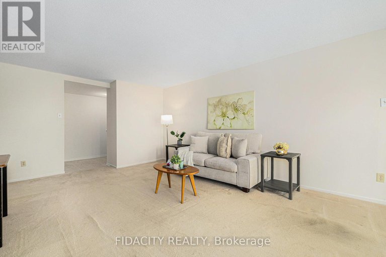 28384635/205-960-teron-road/beaverbrook/ottawa/ontario/K2K2B6_7