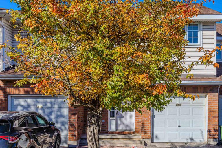 29074499/2592-crosscut-terrace/emerald-woodssawmill-creek/ottawa/ontario/K1T4A1_1