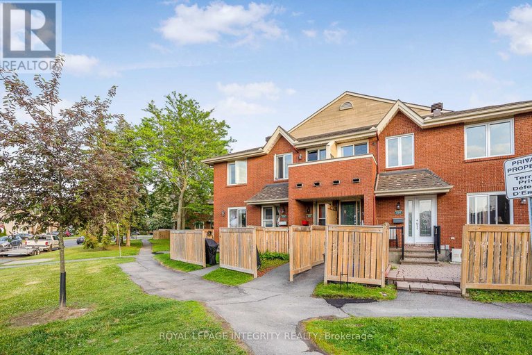 28746372/207-1825-marsala-crescent/fallingbrookpineridge/ottawa/ontario/K4A2E7_4