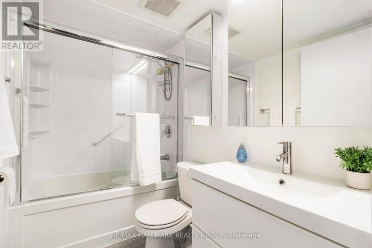 28743347/1406-40-landry-street/vanier/ottawa/ontario/K1L8K4_15