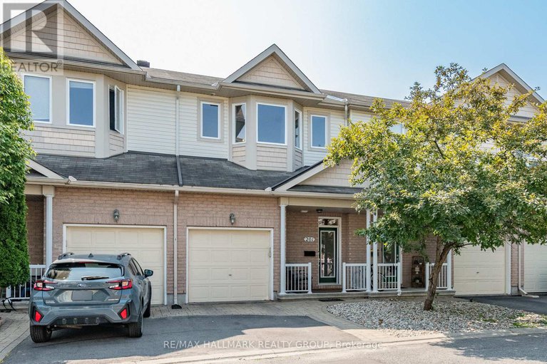 28749902/261-parkrose-private/chatelaine-village/ottawa/ontario/K4A0N8_1
