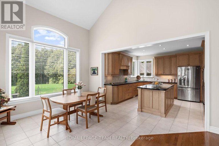 28313084/6005-earlscourt-crescent/manotick-east-to-manotick-station/ottawa/ontario/K4M1K2_7