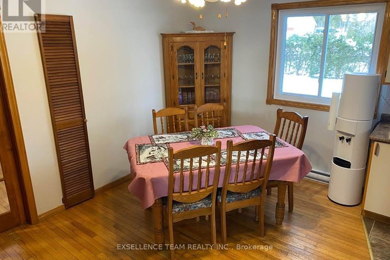 29472234/20596-conc-5-concession/south-glengarry-lancaster-twp/south-glengarry/ontario/K0C1L0_9