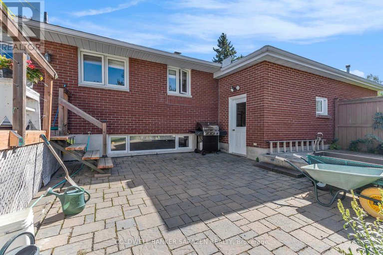 28900709/32-wabalac-drive/mcnabbraeside-twps/mcnabbraeside/ontario/K7S3G9_27