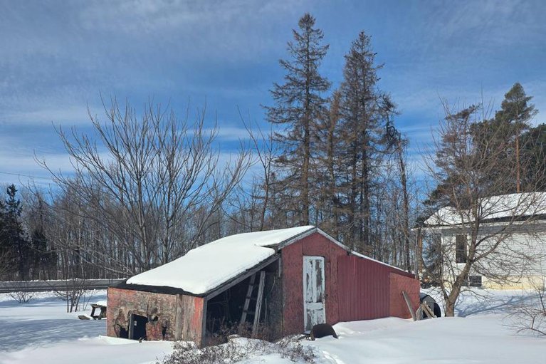 29418518/56-marlborough-street/maxville/north-glengarry/ontario/K0C1T0_17