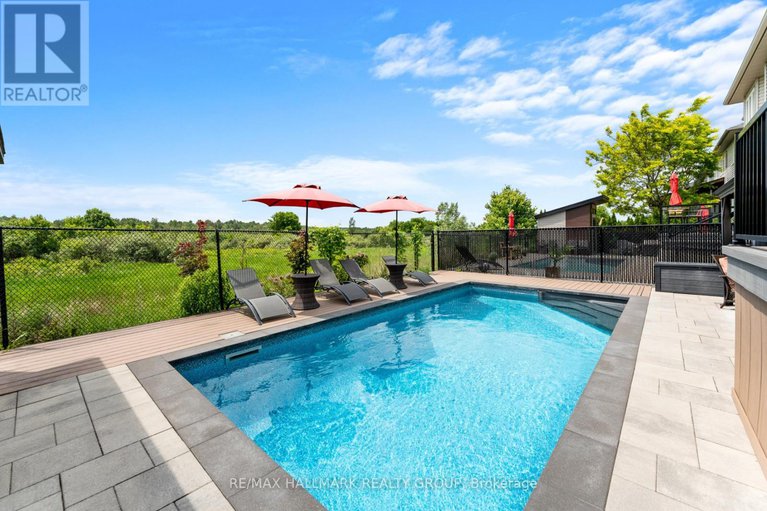 28460424/182-felicity-crescent/mer-bleuebradley-estatesanderson-park/ottawa/ontario/K1W0C2_44