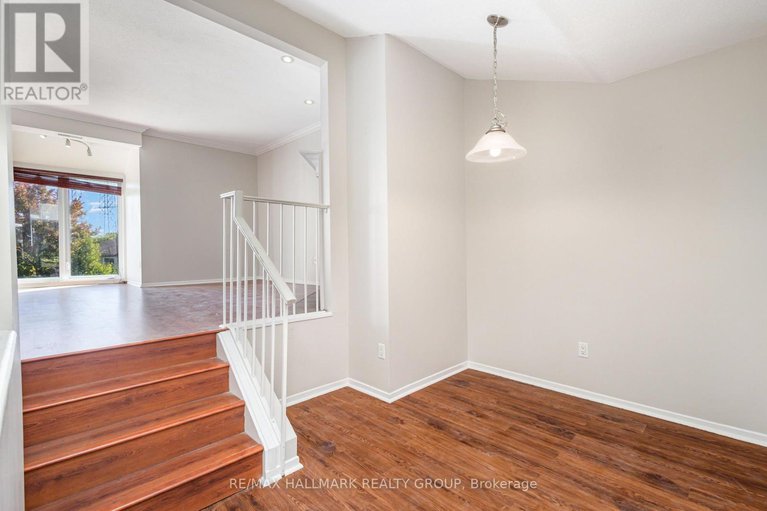 28956688/c-205-woodfield-drive/tanglewood/ottawa/ontario/K2G4P2_9