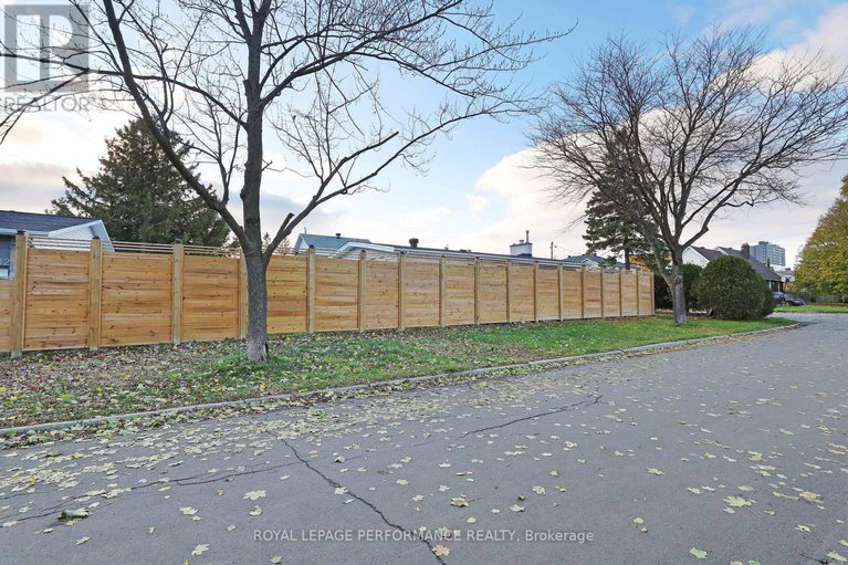 29123803/2320-nerta-street/hawthorne-meadows/ottawa/ontario/K1G1E5_44