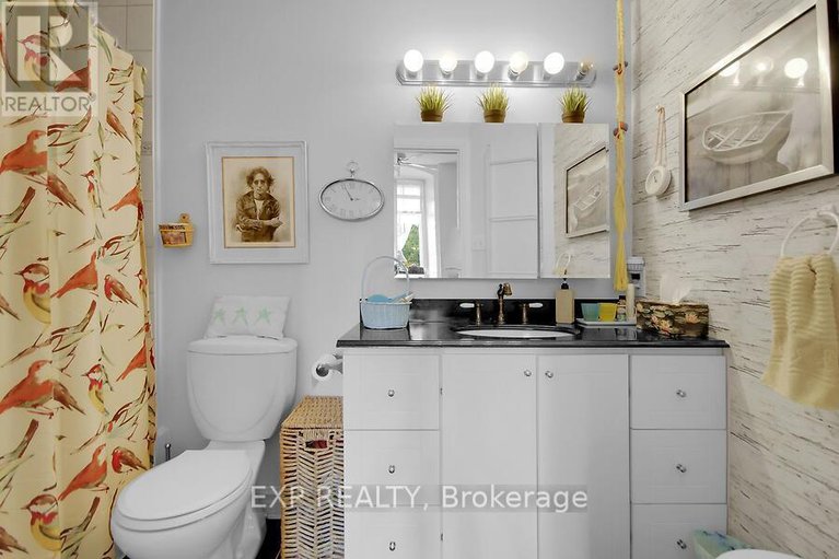 29241125/503-1-rosamond-street-e/almonte/mississippi-mills/ontario/K0A1A0_27