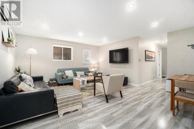 28305409/15-granville-avenue/ottawa-west/ottawa/ontario/K1Y0M5_27