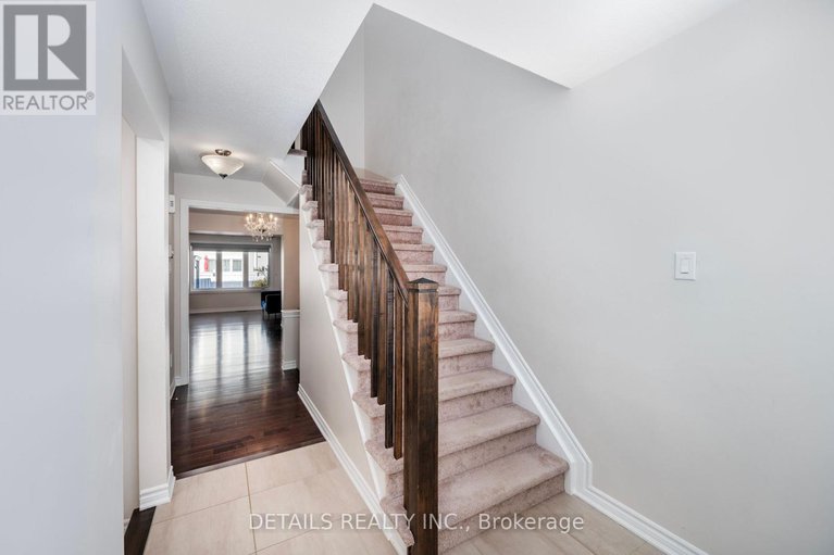 28572241/434-white-arctic-avenue/half-moon-bay/ottawa/ontario/K2J5Y9_3