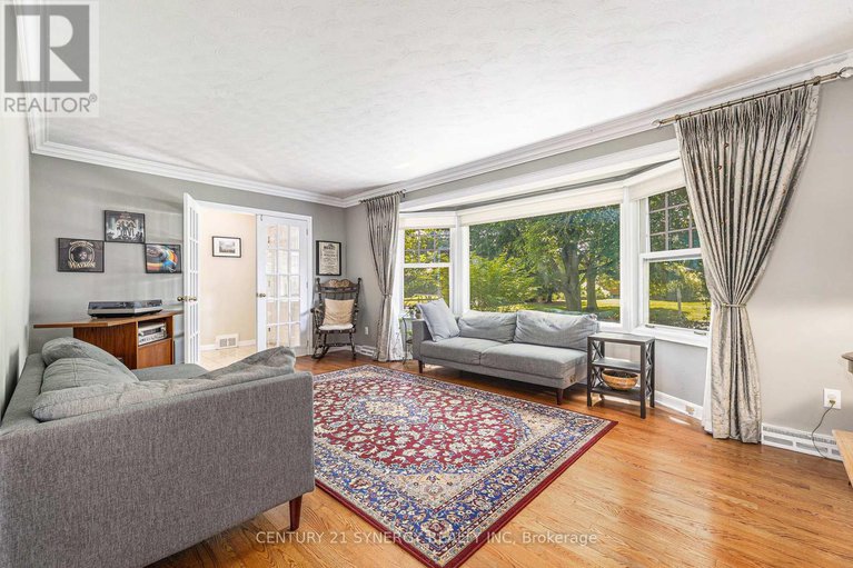 28537505/1069-arnot-road/courtland-park/ottawa/ontario/K2C0H5_7