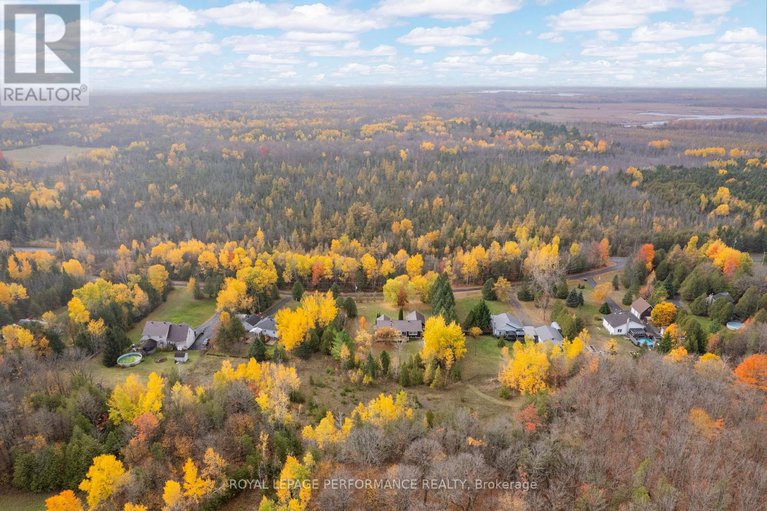 29148210/3781-delorme-crescent/north-glengarry-kenyon-twp/north-glengarry/ontario/K0C1A0_46