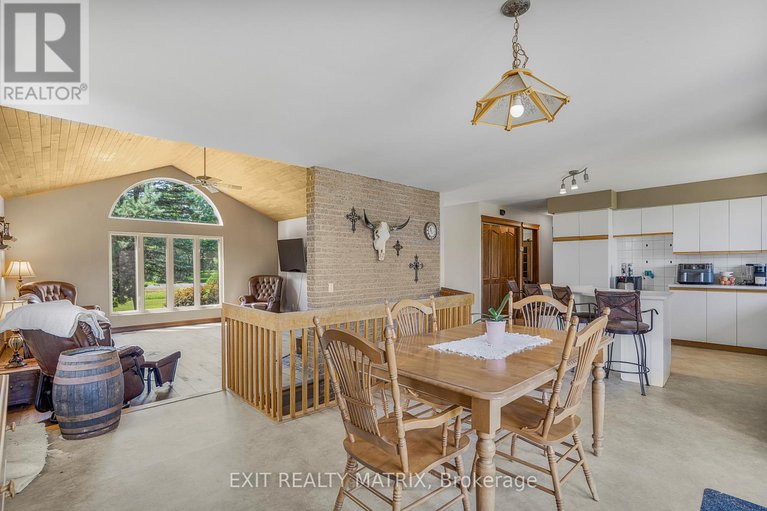 28707413/3245-pattee-road/east-hawkesbury-twp/east-hawkesbury/ontario/K6A2R2_18