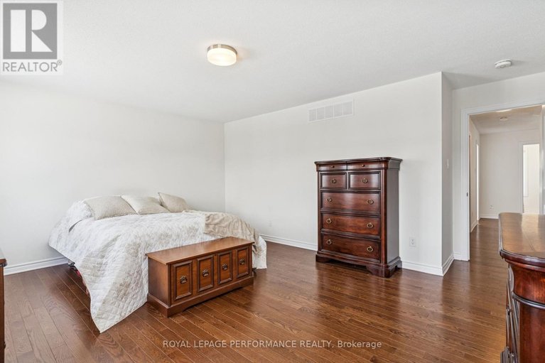 29542563/845-snap-hook-crescent/half-moon-bay/ottawa/ontario/K2J6V7_35