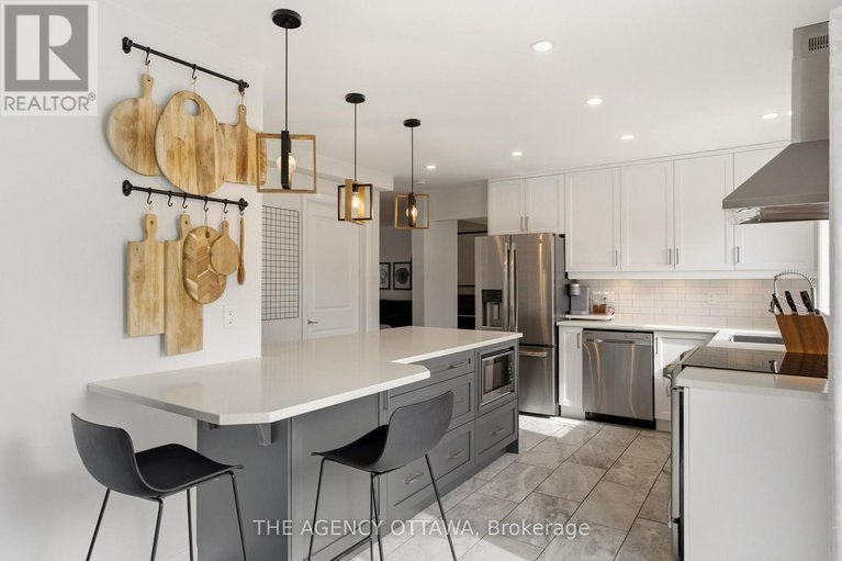 29677270/1625-bottriell-way/fallingbrookpineridge/ottawa/ontario/K4A1W5_15