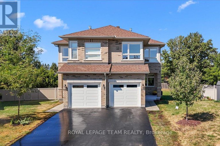 28774616/227-bert-hall-street/arnprior/arnprior/ontario/K7S0H1_2