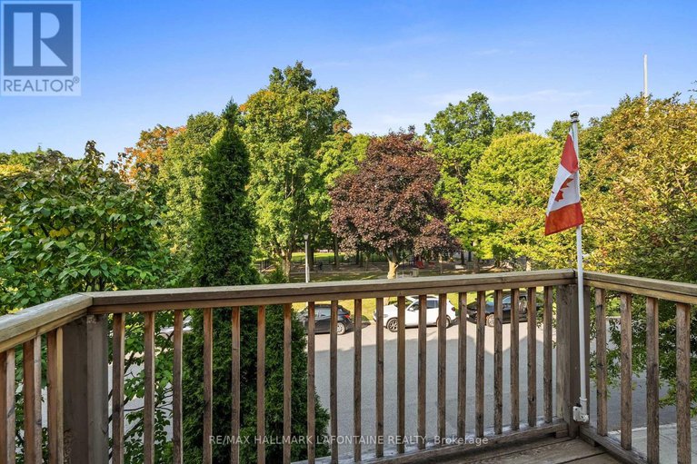 28856482/13-cathcart-square/lower-town/ottawa/ontario/K1N5Z9_32