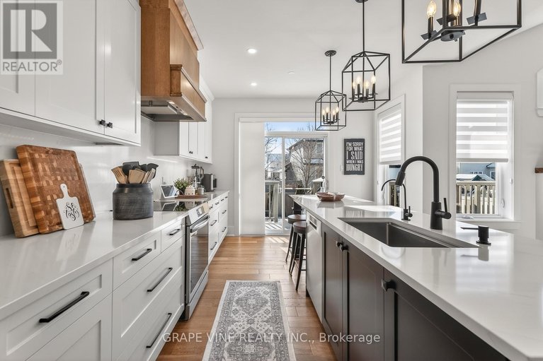 29498089/55-dr-neelin-drive/richmond/ottawa/ontario/K0A2Z0_17