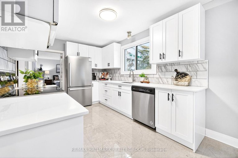 29462514/1930-southampton-court/braemar-park/ottawa/ontario/K2C0W4_13