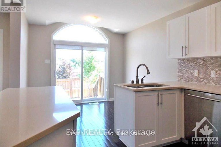 28683141/169-sorento-street/strandherd/ottawa/ontario/K2J0B6_8