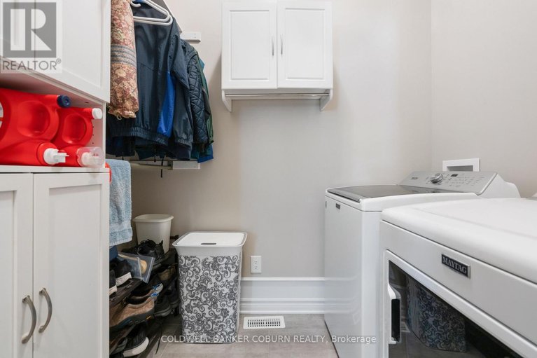 29658105/213-oxford-street-w/kemptville/north-grenville/ontario/K0G1J0_22