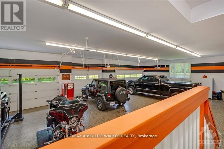 28148161/2501-kearns-way/osgoode-twp-north-of-reg-rd-6/ottawa/ontario/K4P1R9_25