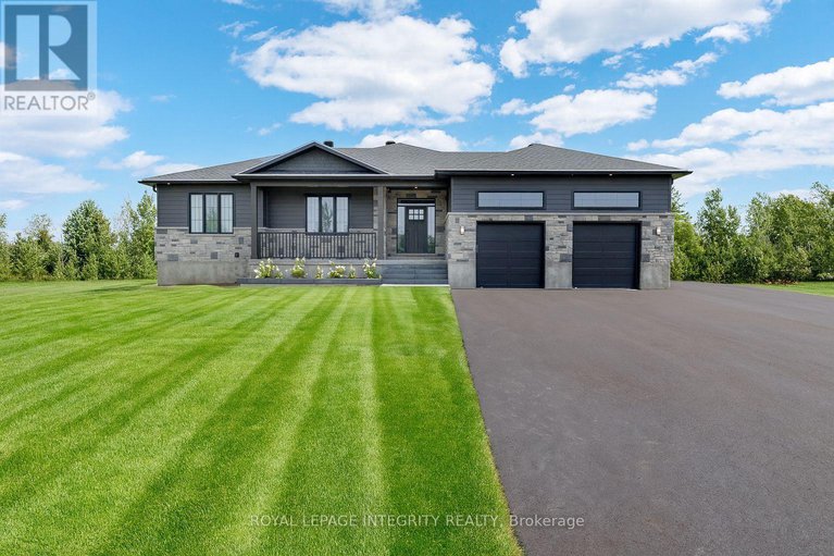 28653569/106-maplestone-drive/north-grenville-twp-kemptville-east/north-grenville/ontario/K0G1J0_1